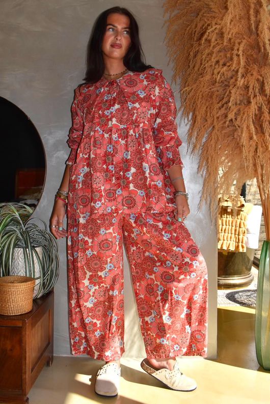 Annie 1972 Shirring Pleat Barrel Pant Rhubarb Rose
